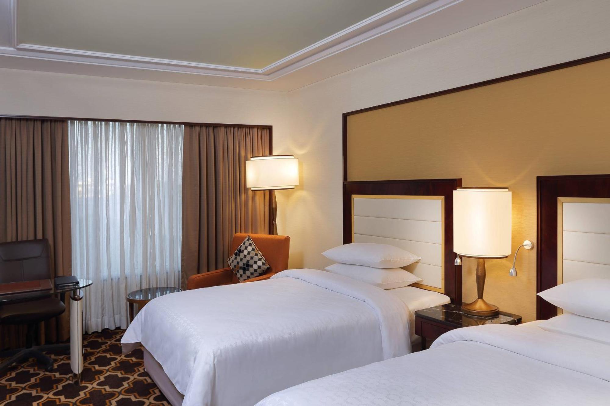 Sheraton Grand Pune Bund Garden Hotel Экстерьер фото