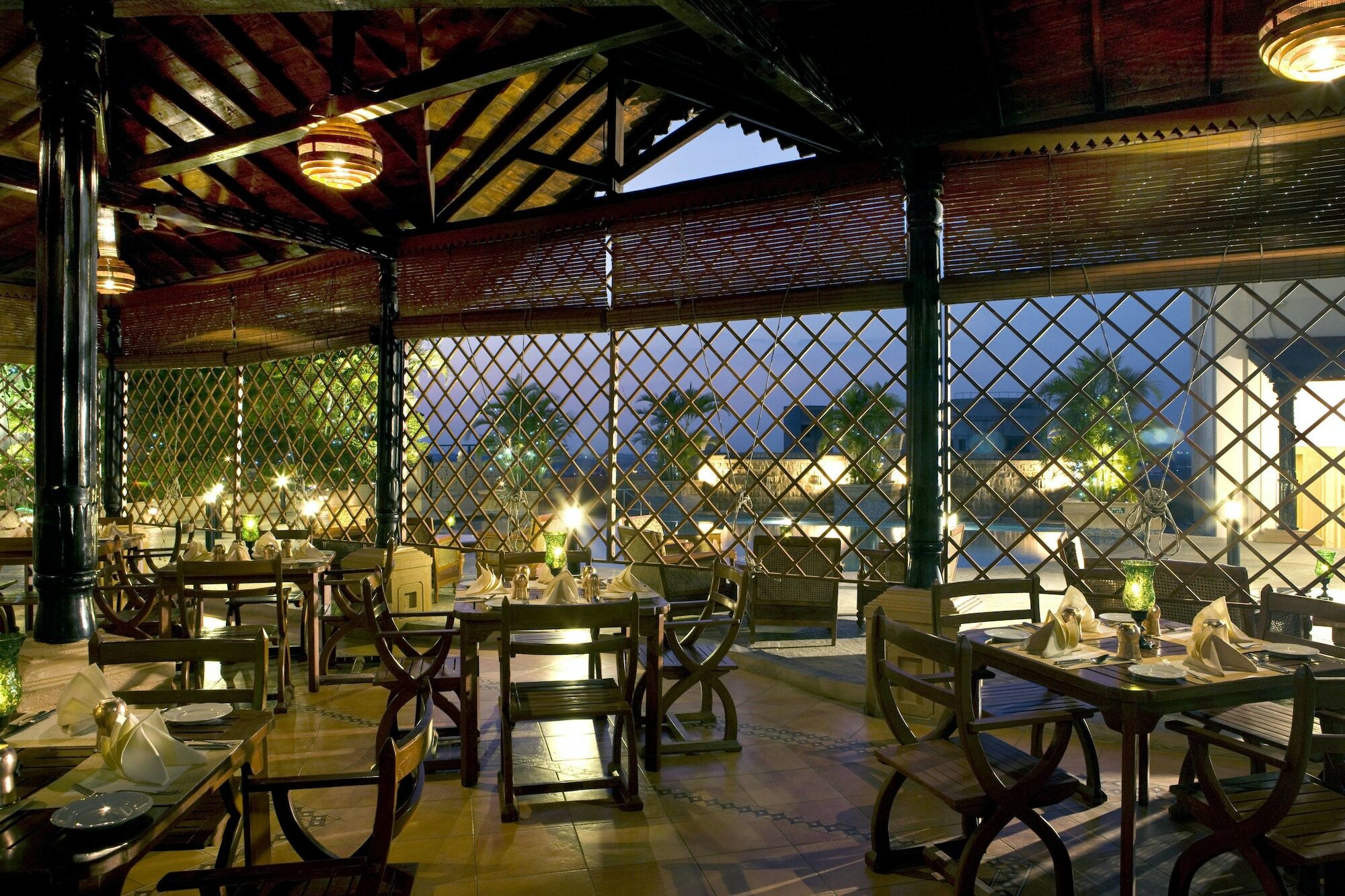 Sheraton Grand Pune Bund Garden Hotel Экстерьер фото